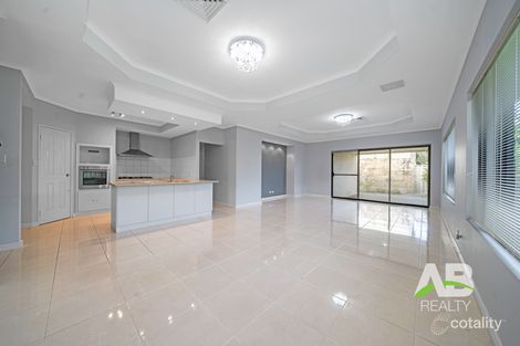 37 Turner Pkwy, Carramar, WA 6031