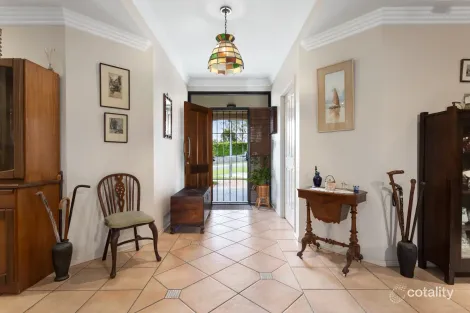 Property photo of 4 Jacana Crescent Flinders View QLD 4305