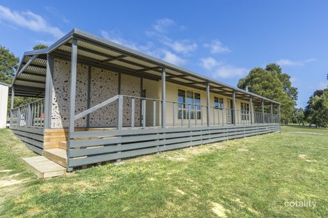 100 Melaleuca Rd, Enfield, VIC 3352