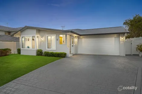 5 Yimbala St, Killarney Vale, NSW 2261