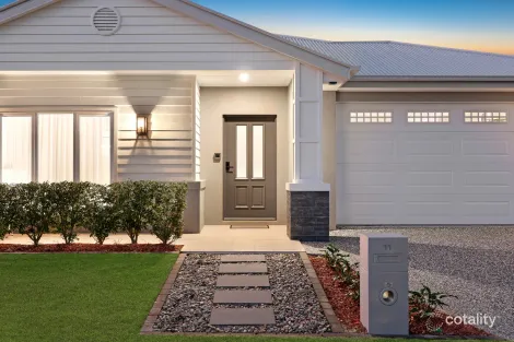 Property photo of 11 Dalma Street Ormeau Hills QLD 4208