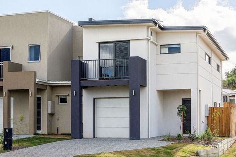 95 Napier Cct, Silkstone, QLD 4304