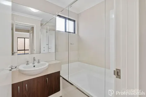 Property photo of 2/92 First Avenue Bassendean WA 6054