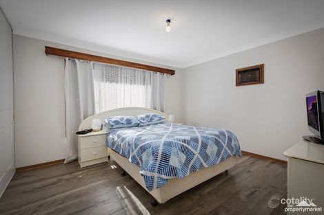 Property photo of 38 Billbabourie Road Gwandalan NSW 2259