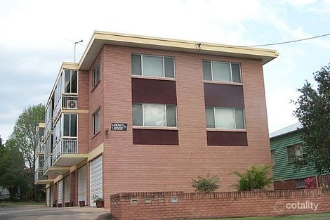 14 Crown St, Holland Park West, QLD 4121