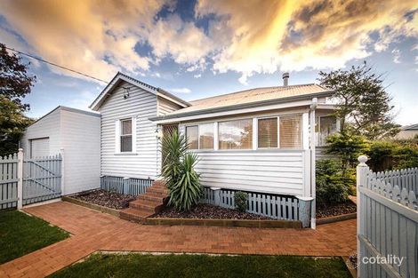 3 Empress St, Centenary Heights, QLD 4350