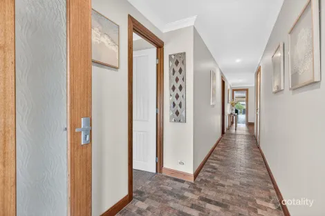 Property photo of 78 Blanche Parade Hindmarsh Island SA 5214