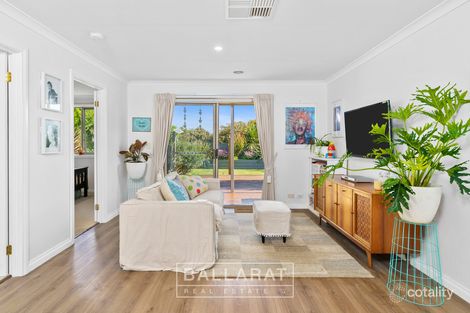 Property photo of 11 Boulevarde Drive Alfredton VIC 3350