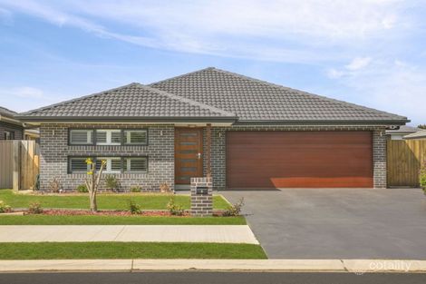 6 Plymouth Bvd, Spring Farm, NSW 2570