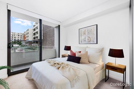 Property photo of 318/6 Baywater Drive Wentworth Point NSW 2127