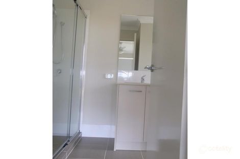Property photo of 12 Isla Court New Auckland QLD 4680