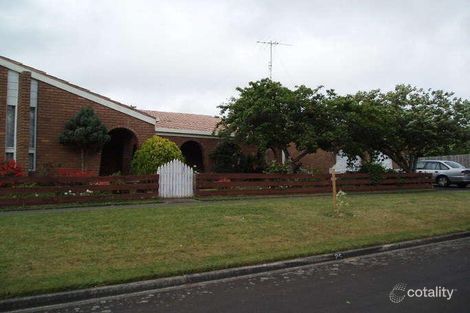 Property photo of 25 Hopetoun Road Drouin VIC 3818