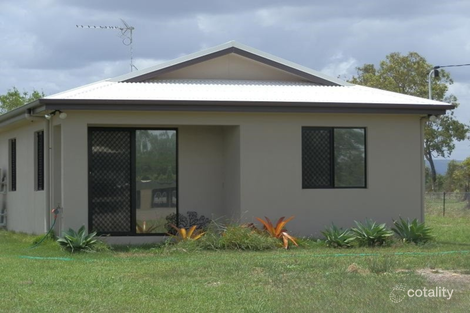 37 Blackview Ave, Black River, QLD 4818