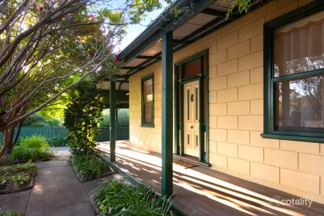 11 Turner St, Castlemaine, VIC 3450