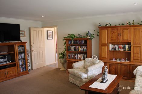 Property photo of 13 Chelsea Square Inverloch VIC 3996