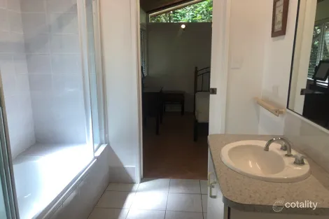 Property photo of 11 Mirabel Avenue Arcadia QLD 4819