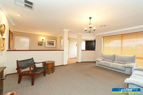 Property photo of 5 Grenfell Way Leeming WA 6149