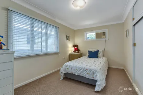 Property photo of 6 Dumaurier Street Chermside QLD 4032