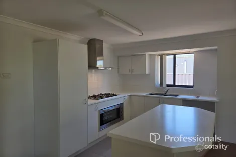 Property photo of 319D Old Coast Road Australind WA 6233