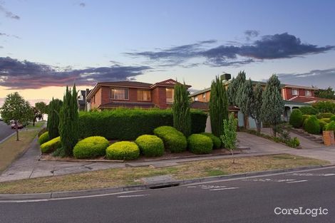 Property photo of 103 David Collins Drive Endeavour Hills VIC 3802