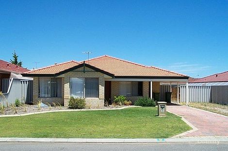 9 Shoalhaven Pl, Waikiki, WA 6169