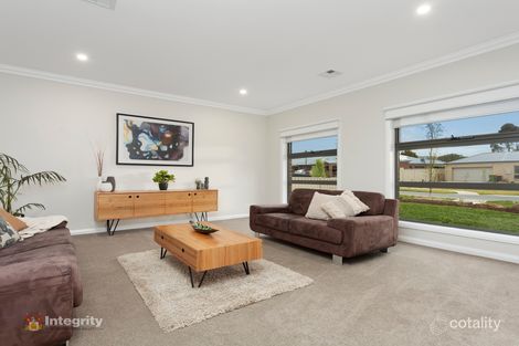 Property photo of 32 Mulqueeny Lane Yea VIC 3717