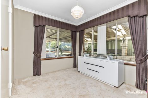 Property photo of 9 Woodleigh Gardens Ballajura WA 6066