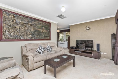 Property photo of 9 Woodleigh Gardens Ballajura WA 6066