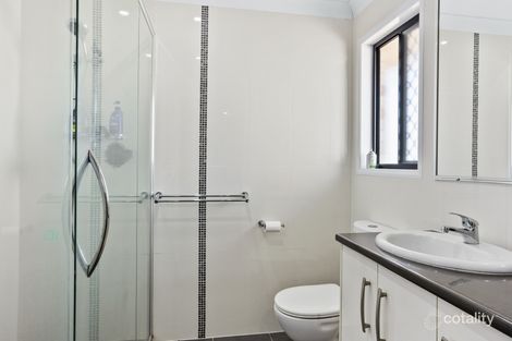 Property photo of 2 Thomas Street Gracemere QLD 4702