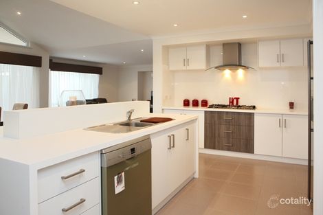 Property photo of 5 Spindrift Vista Glenfield WA 6532
