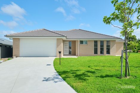 2/4 Caitlin Darcy Pkwy, Port Macquarie, NSW 2444