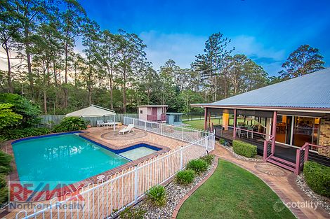 Property photo of 37 Allamanda Crescent Albany Creek QLD 4035