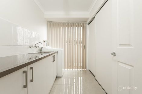 Property photo of 17 Friarbird Way Thurgoona NSW 2640