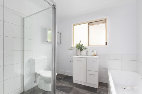 Property photo of 53 Bledisloe Street Fairfield QLD 4103