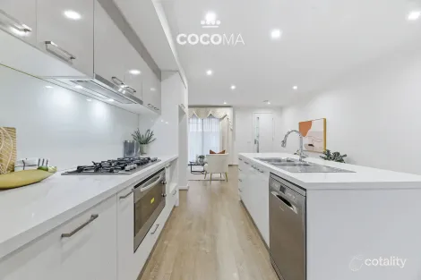 Property photo of 92 Quarter Circuit Springvale VIC 3171