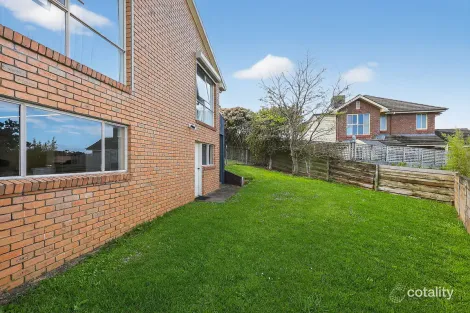 Property photo of 11 Bridgeview Court Warrnambool VIC 3280