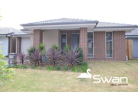 22 Travertine Ave, Logan Reserve, QLD 4133