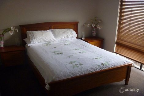 Property photo of 14 Sorrento Turn Secret Harbour WA 6173