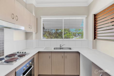 Property photo of 301/2-8 Centenary Close Manoora QLD 4870