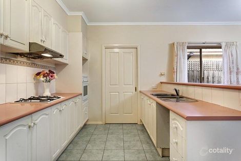 Property photo of 17 Sunrise Crescent Templestowe Lower VIC 3107