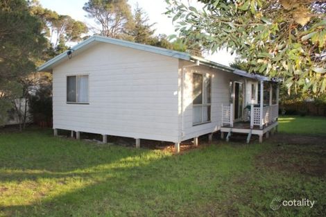 26 Churchill Dr, Cowes, VIC 3922