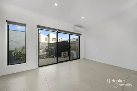 Property photo of 10 Milky Way Deanside VIC 3336