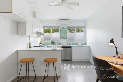 Property photo of 8 Paradise Grove Emerald VIC 3782