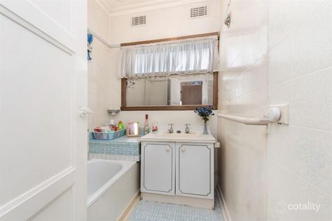 Property photo of 7 Waitara Grove Norlane VIC 3214