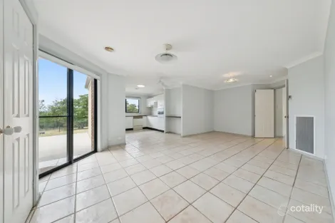 Property photo of 3 Cottrell Close Yass NSW 2582