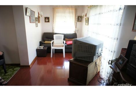 Property photo of 43 West Avenue Northfield SA 5085