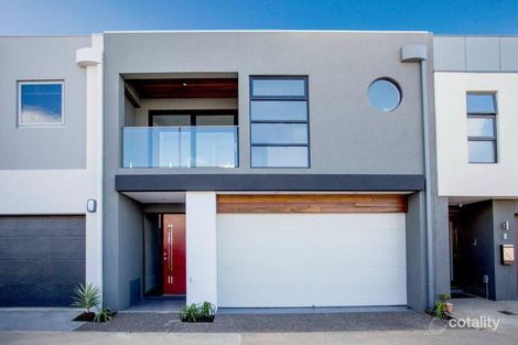 7 Marine Dr, Patterson Lakes, VIC 3197