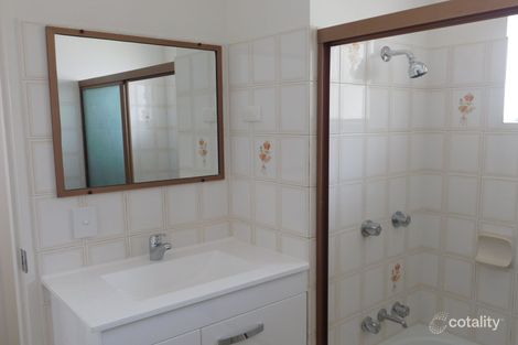 Property photo of 4/27 Berrima Street Wynnum QLD 4178