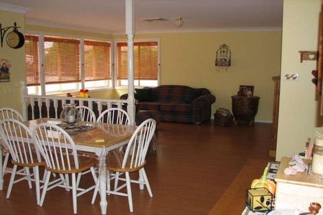 Property photo of 26 The Lakes Drive Glenmore Park NSW 2745