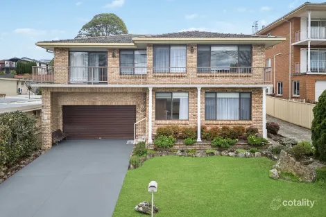 Property photo of 8A Frederick Street Point Frederick NSW 2250
